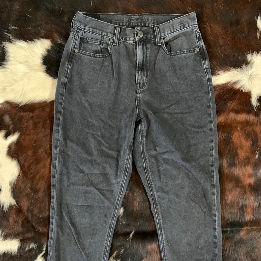 American Eagle MOM jeans!